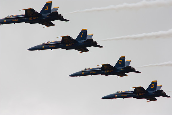 IMAGE: http://stover98074.smugmug.com/Other/Sharing/IMG3465/970313615_NXLxU-M.jpg